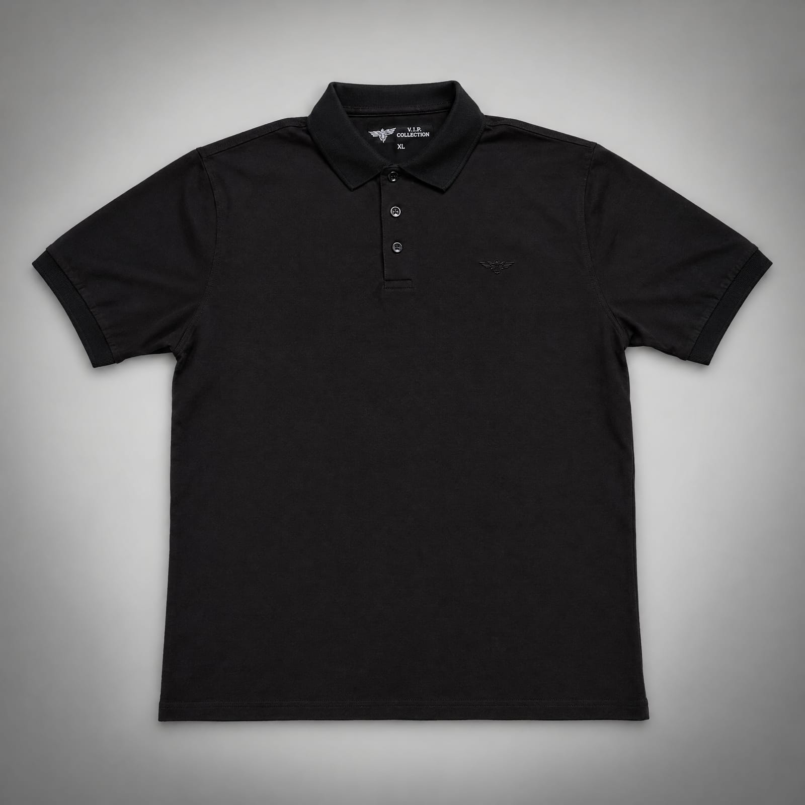 V.I.P. COLLECTION Playera Negra De 3 Botones Al Cuello