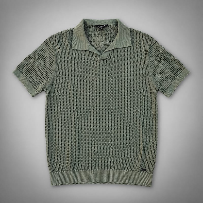 GUESS Playera Con Agujeros