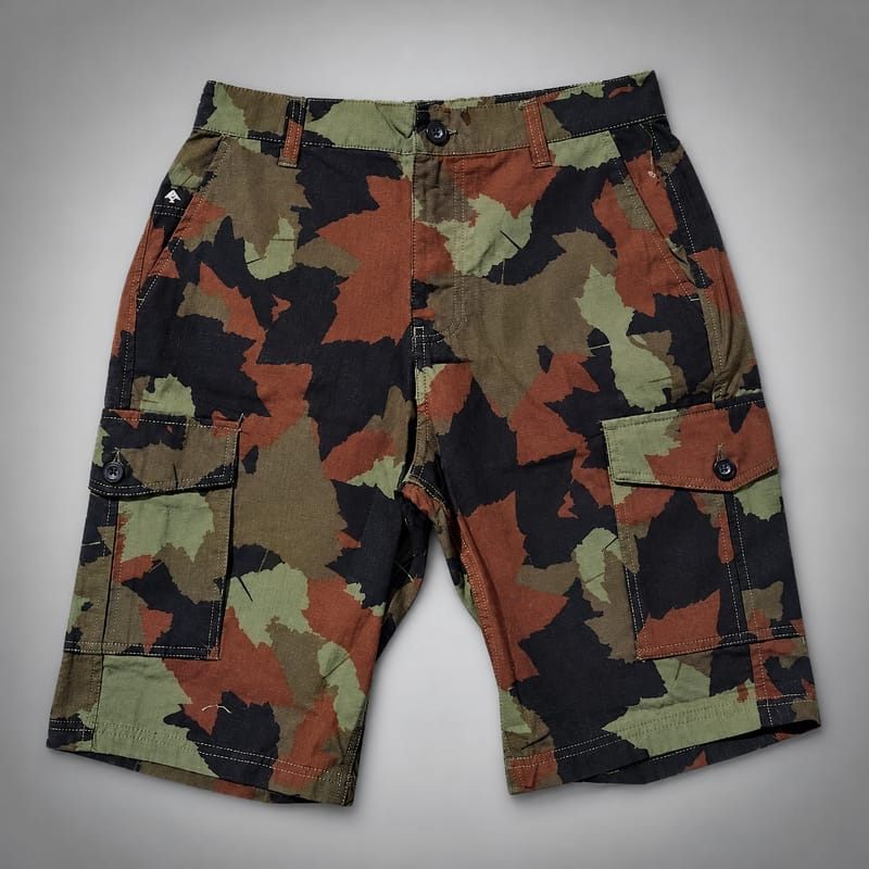 LIFTED RESEARCH GROUP Short Cargo Camuflajeado Militar
