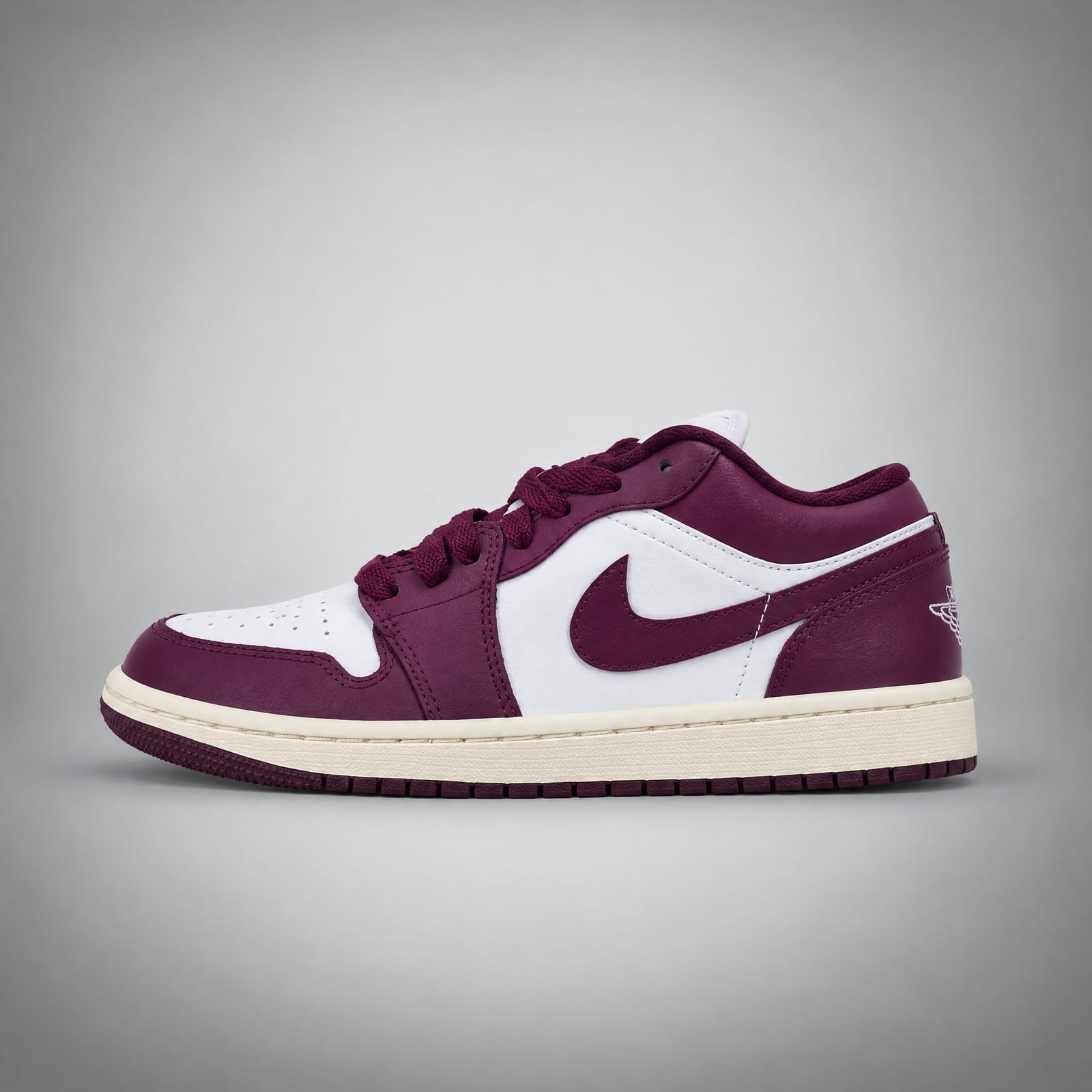 Nike JORDAN WMNS AIR JORDAN 1 LOW SE