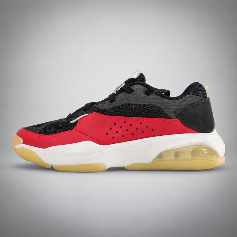 NIKE Jordan Air 200E